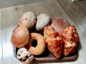 成城石井、6種のパン、お得、バラエティーセット